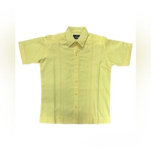 Men’s Linen Yellow Guayabera with Yellow Embroidery Short Sleeve